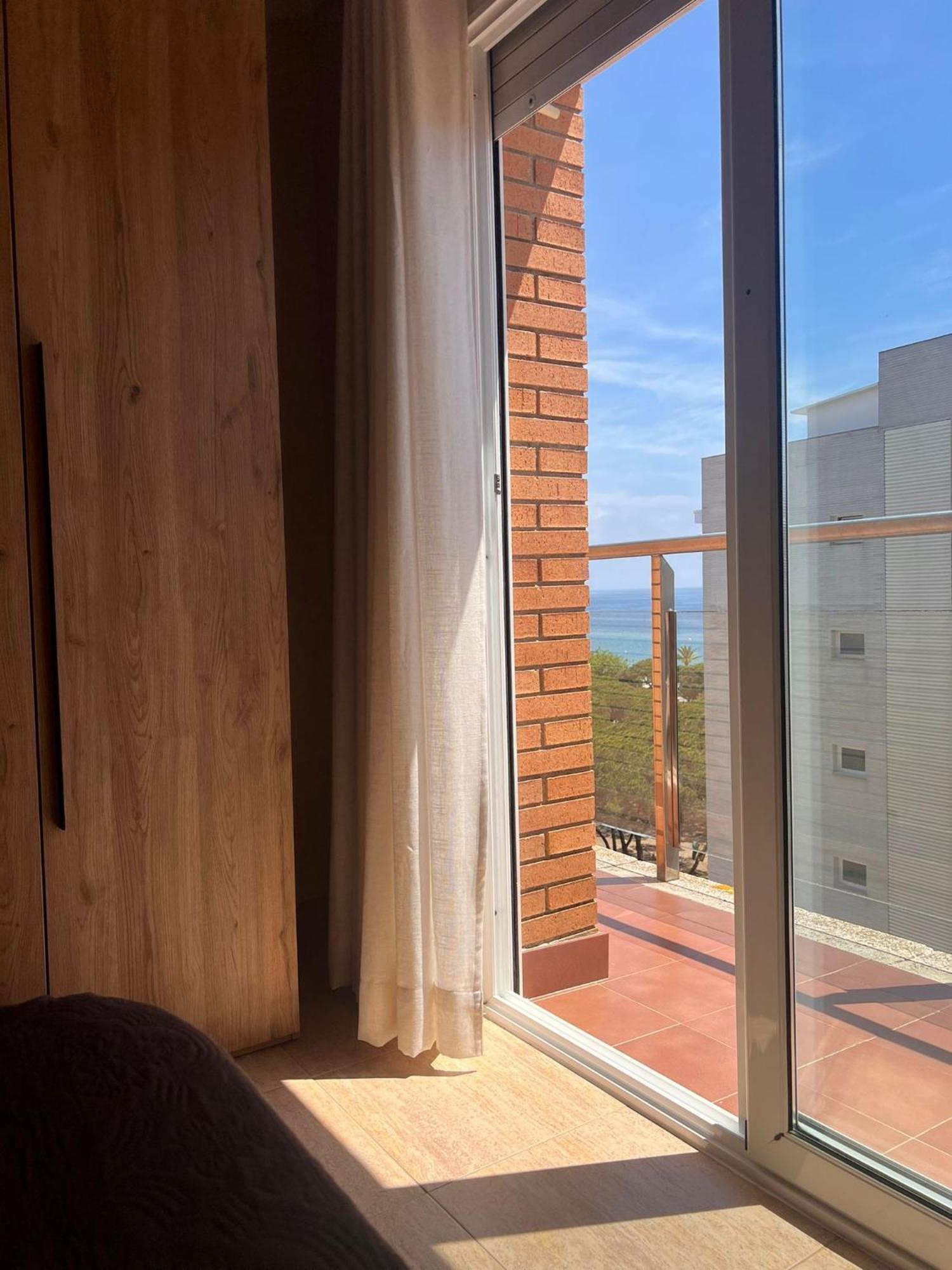 Apcostas Villa De Madrid Blanes Exterior photo